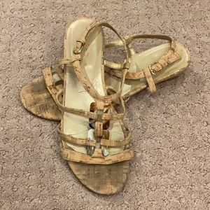 🌷 STUART WEITZMAN CORK SANDALS SIZE 8.5